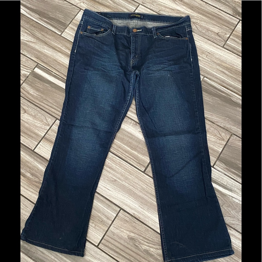 Levi’s Bootcut Jeans 524